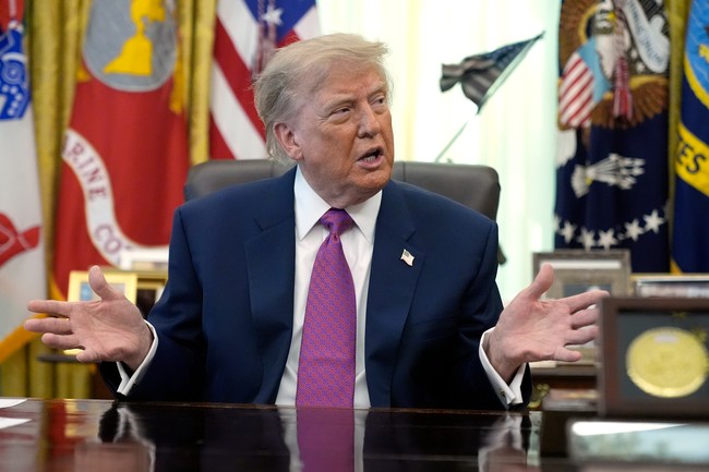 Trump Signs Order to Rename Lake Ontario to Lake America