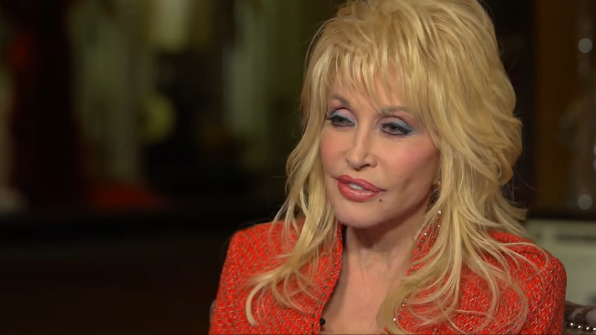 Dolly Parton Proved Artists Don’t Need Vulgarity To Be Successful