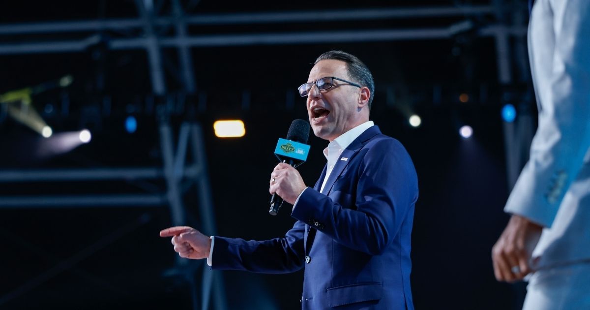 Local Pennsylvania Official Accuses Gov. Shapiro of Major 'Measles Deaths' Deception